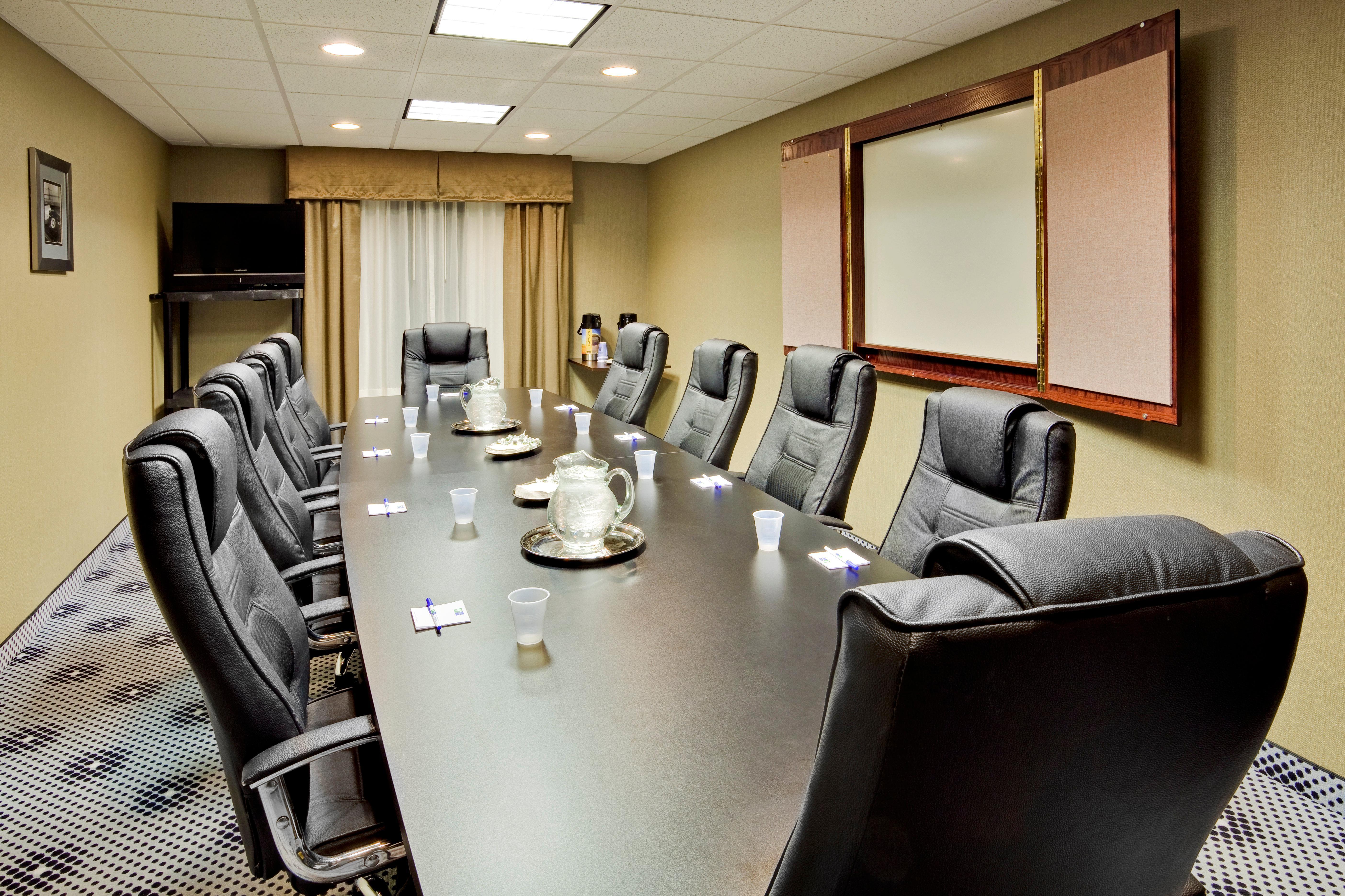 Holiday Inn Express Hotel & Suites Lebanon By Ihg Facilități foto